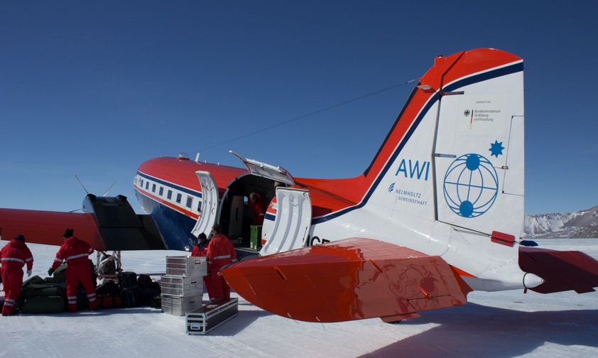 Die Polar 6 im Einsatz. Die beiden Basler BT-67 des Alfred-Wegener-Instituts haben eine Reichweite von 2300 Kilometer, leer kommen sie sogar 30o0 Kilometer weit.