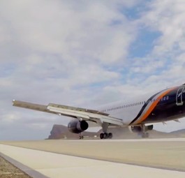 Titan Airways, Vereinigtes Königreich.