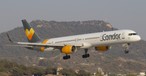 Fast genauso lang wie ihr Rumpf ist auch die Karriere der Boeing 757-330 D-ABOF bei Condor. Im März 1999 stiess sie zur Flotte des deutschen Ferienfliegers und blieb diesem, trotz zwei kurzzeitigen Leasing-Abste- chern zu Transavia und Thomas Cook Airlines (als G-JMOF) bis heute treu (, Rhodos, 19.8.18).