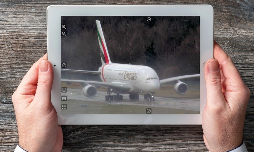 tablet webcam airbus a380 emirates zuerich