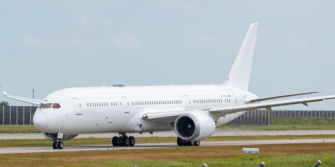 Am deutschen Flughafen absolvierte der erste Dreamliner von AUA Trainingsflüge.