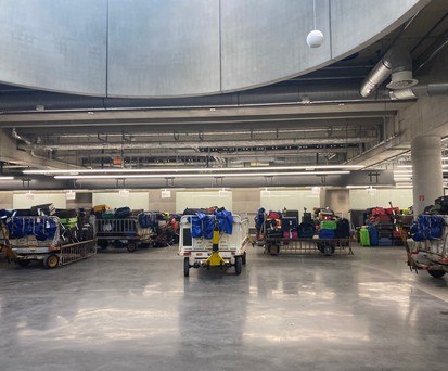Gepäck ohne Passagiere: Hier soll ab 2026 der Check-in sein. Klicken Sie auf das Bild, um die Galerie zu vergrößern.