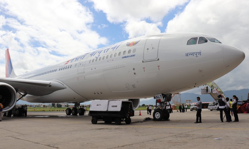 Kauf von zwei Airbus A330: Gericht verurteilt Manager und deutschen Berater