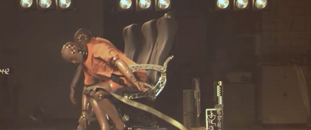 Test von Flugzeugsitzen: Nur männliche Dummies