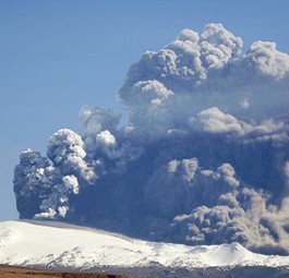 Eyjafjallajökull-Ausbruch: So groß wird Easyjets Wolke nicht