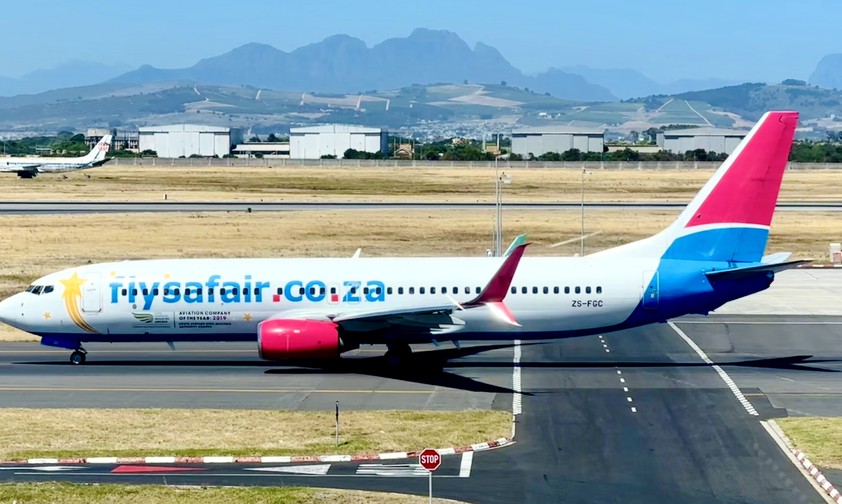 Boeing 737 von Fly Safair: Die Airline hat ein Problem.