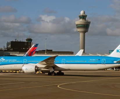klm boeing 787 dreamliner amsterdam