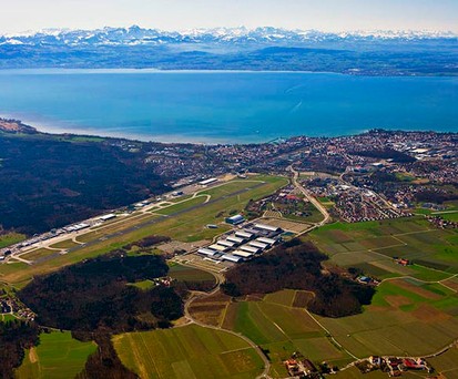 Blick auf den Flughafen Friedrichshafen: Schwierige Zeiten.