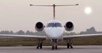 Aus alten ERJ 145 sollen halbe Privatjets werden, so Embraer. Die Brasilianer bieten dazu ein neues Umbauprodukt an.