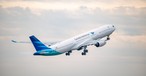 Garuda Indonesia fliegt den Airbus A330-900 mit 301 Sitzen, 24 in der Business Class, 277 in der Economy Class.