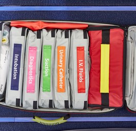 Für viele Fälle etwas dabei: Das Medical Kit der Lufthansa.