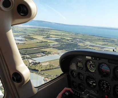 Fliegen: Auf Sicht oder mit Instrumenten möglich.
