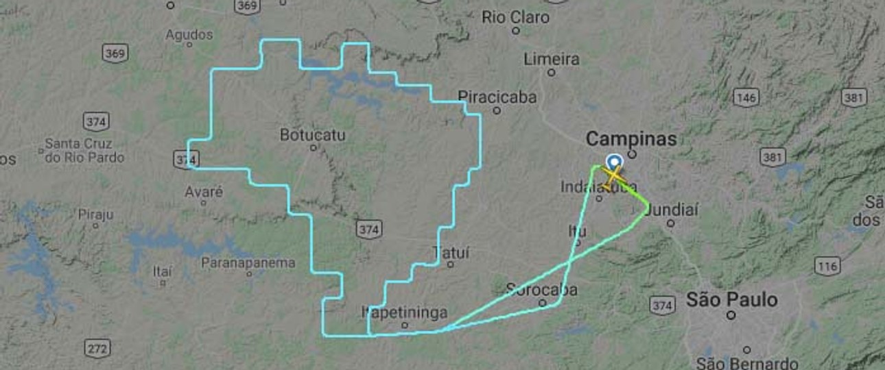 Flugweg der ATR 72 von Azul: Die Turboprop zeichnete Logo der Airline in die Luft.