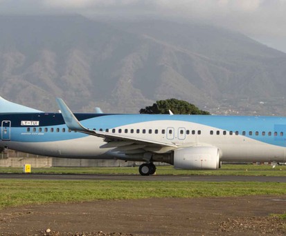 Bei Tui Belgium flog die Maschie mit dem Kennzeichen OO-TUP. Heute ist sie als LY-TUI  für Getjet Airlines unterwegs.