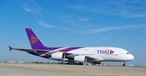 <strong>Thai Airways:</strong> Anfang 2021 beschloss die angeschlagene Thai Airways, dass der A380 auch nach der Pandemie <a href="https://www.aerotelegraph.com/thai-airways-beendet-kapitel-a380-a330-und-747">nicht in den Liniendienst zurückkehren</a> wird. Angesichts der steigenden Nachfrage prüft die Fluggesellschaft mittlerweile aber zumindest wieder, ob eine <a href="https://www.aerotelegraph.com/auch-thai-airways-denkt-ueber-a380-comeback-nach">Superjumbo-Rückkehr nicht doch eine Option</a> sein könnte. Thai Airways hat sechs A380, wovon zwei zum Verkauf ausgeschrieben sind.