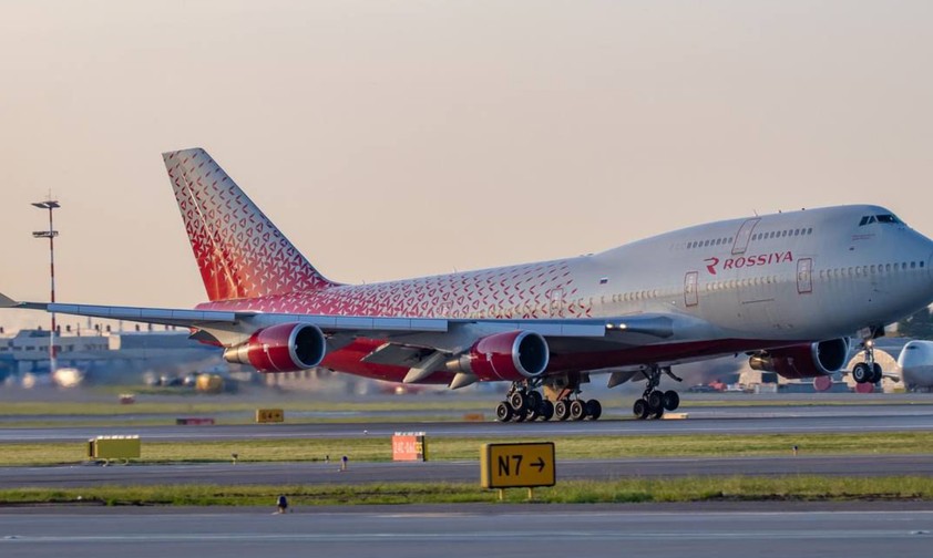 Boeing 747-400 von Rossiya: Wieder in der Luft.