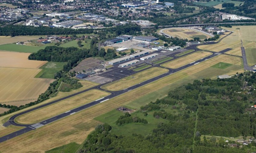 Flughafen Mönchengladbach: Wirkt ruhig - ist aber ganz schön geschäftig.