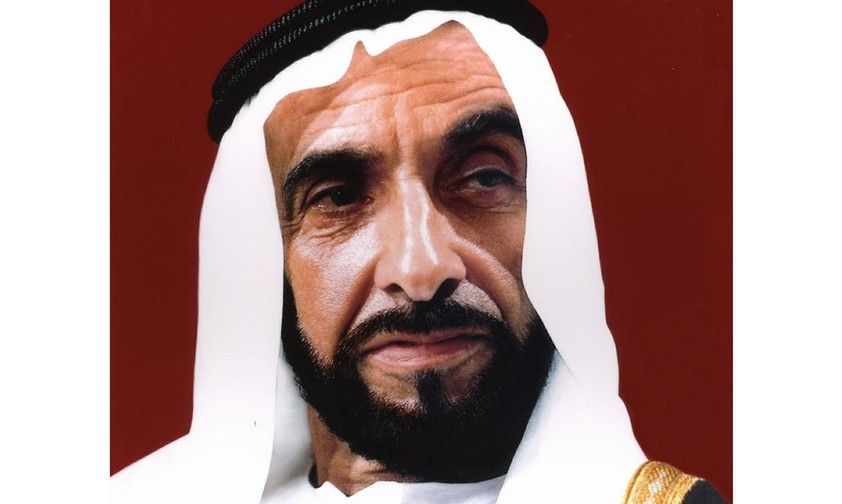 Emir Zayid bin Sultan Al Nahyan gründete als Herrscher von Abu Dhabi im Juli 2003 Etihad per Erlass.