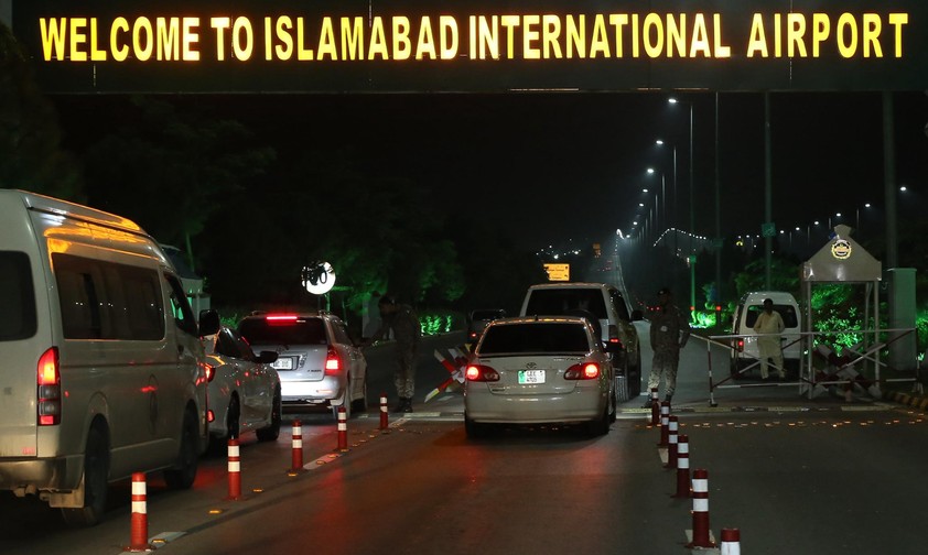 Islamabad International Airport: Die Fluggesellschaften sollen sparsam tanken.