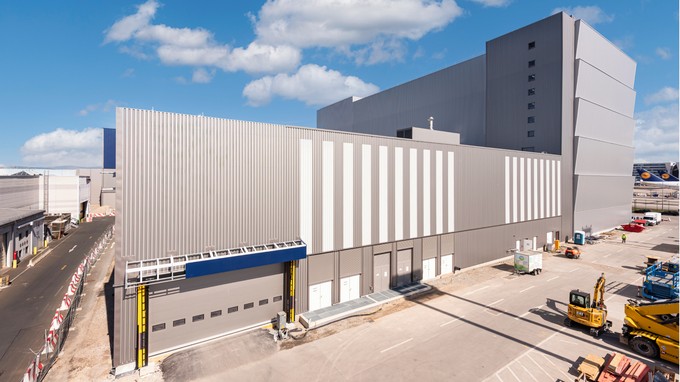 Das neue Lager-Gebäude von Lufthansa Cargo am Flughafen Frankfurt: In dem ...