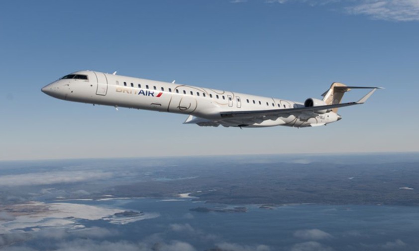 Bombardier CRJ1000 von Britair: Die Airline muss sparen.