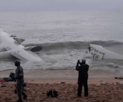 Das Wrack: Die Antonov An-26 gewann zu wenig Höhe.