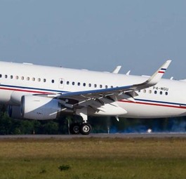 Airbus A319 mit dem Kennzeichen P4-MGU: Gehört laut den USA Andrei Skoch.