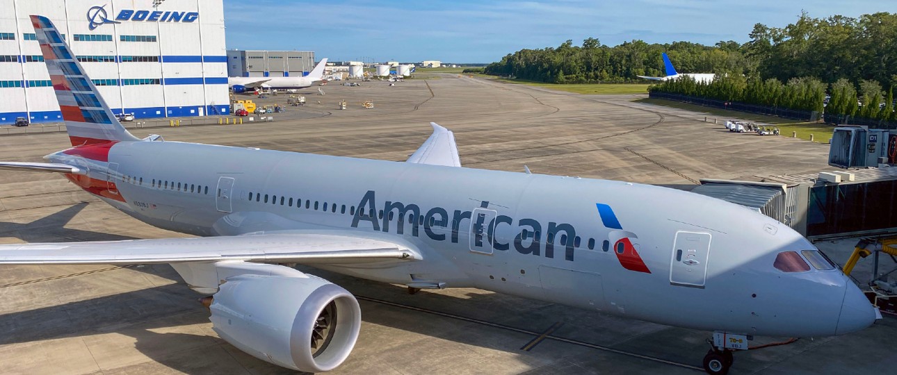 Platz 3 belegt American Airlines mit 53 Boeing 787.