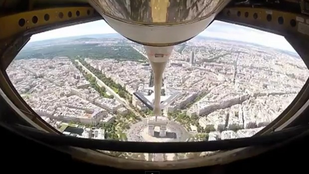 Blick aus einer Rafale auf Paris: Atemberaubende Bilder.