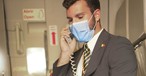 Flugbegleiter von Tap: Bleiben die Masken dauerhaft?