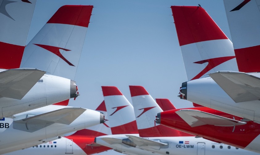 Geparkte Flieger von Austrian Airlines: Nicht alle heben wieder ab.
