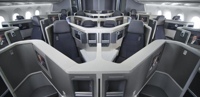 Geplante Business Class in Americans Dreamliner: Die Airline muss sich einen anderen Hersteller suchen.