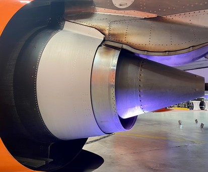 Triebwerk eines Airbus A320 Neo von Easyjet: Die Airline investiert in eine moderne Flotte, aber nicht mehr in Kompensation.