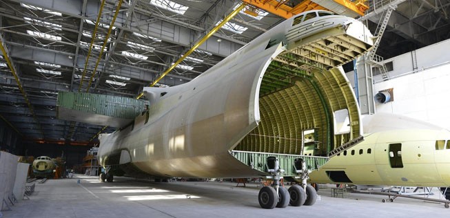 Die nie fertig gebaute zweite Antonov An-225: Ein Bild aus Vorkriegszeiten.