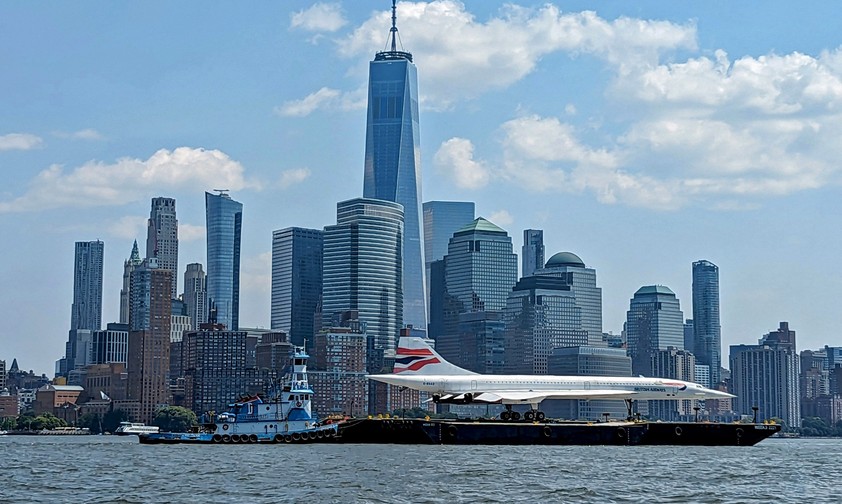 Der Transport Demontage der Concorde: Ab 2024 soll sie wieder im Intrepid Sea, Air &amp; Space Museum zu sehen sein.