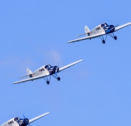 Junkers F 13 im Formationsflug - dem Flugplatz St. Gallen-Altenrhein zu Ehren.