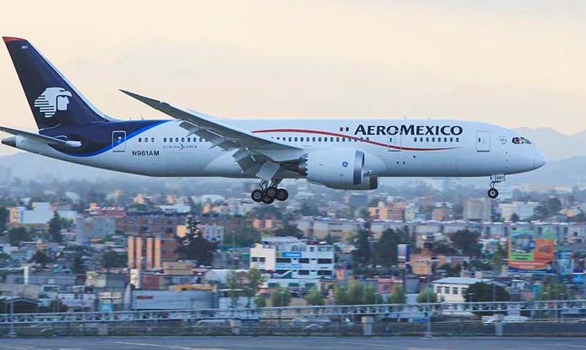 <strong>Platz 9: </strong>Mexiko. Der Inlandsverkehr liegt aktuell bei <strong>56 Prozent </strong>des Vorjahresniveaus. Hier zu sehen, eine Boeing 787 von Aeromexico im Anflug auf Mexico City.