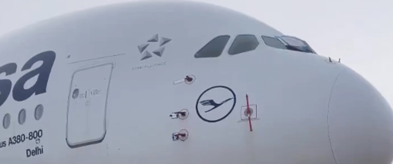 Lufthansas Airbus A380 mit dem Kennzeichen D-AIMM: Der zweite Rückkehrer.