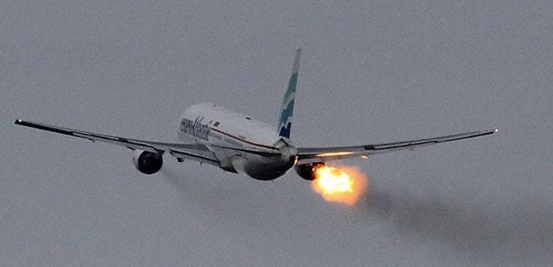 Der Vorfall in Amsterdam: Das rechte Triebwerk der Boeing 767 hatte Probleme.