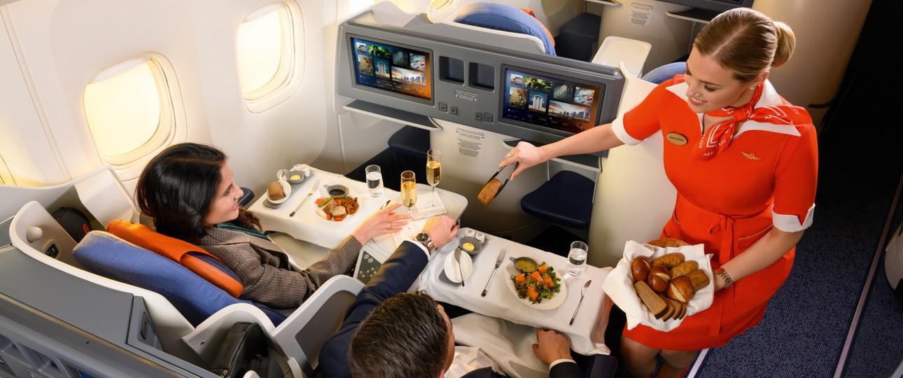 Essen in der Business Class von Aeroflot: Auf Seychellen-Flügen nur noch in der Lunchbox.