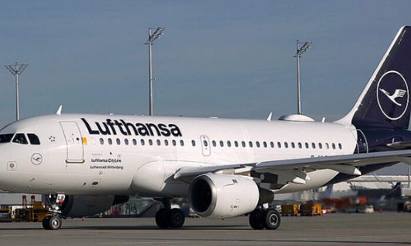 Ein Airbus A319 von Lufthansa Cityline: Ein solcher Jet fliegt bald für Eurowings.