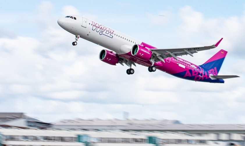 Airbus A321 Neo: Hier ein Exemplar vom Ableger Wizz Air Abu Dhabi.