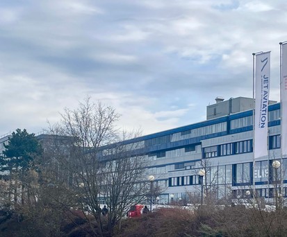 Swiss gebauede basel flughafen