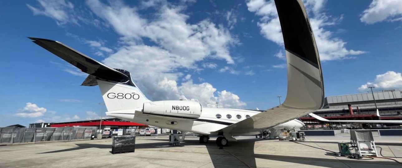 Eine Gulfstream G800.