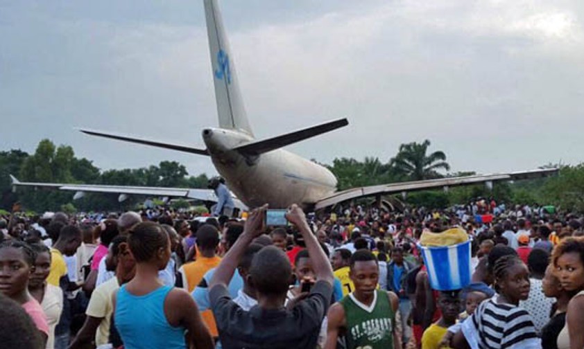 Der verunfallte Airbus A310: Acht tote Anwohner.