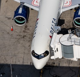 Airbus A321 Neo von Delta Airlines: Die Fluglinie will einige Flugzeuge temporär mit einer großen First Class ausstatten.