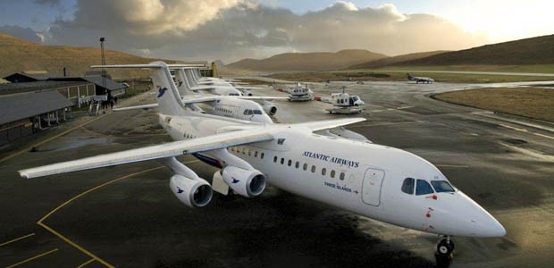 Flughafen Vagar: Die Basis von Atlantic Airways.