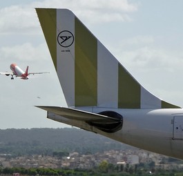 Airbus A330 von Condor in Palma: Die Fluggesellschaft fliegt nicht mehr ab Wien.