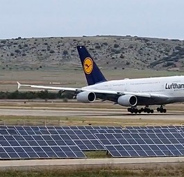 Die Landung der D-AIMH: Trifft in Teruel auf ihre Schwestern.