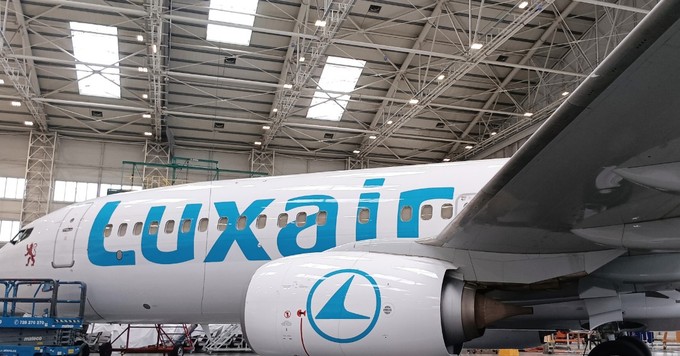 Boeing 737-800 von Luxair im neuen Look. 